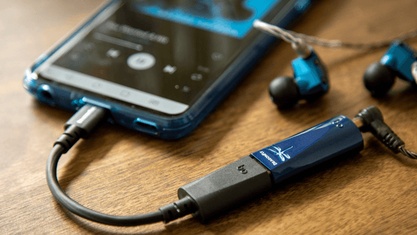 Audioquest Dragonfly Cobalt USB DAC - Ultra Sound & Vision